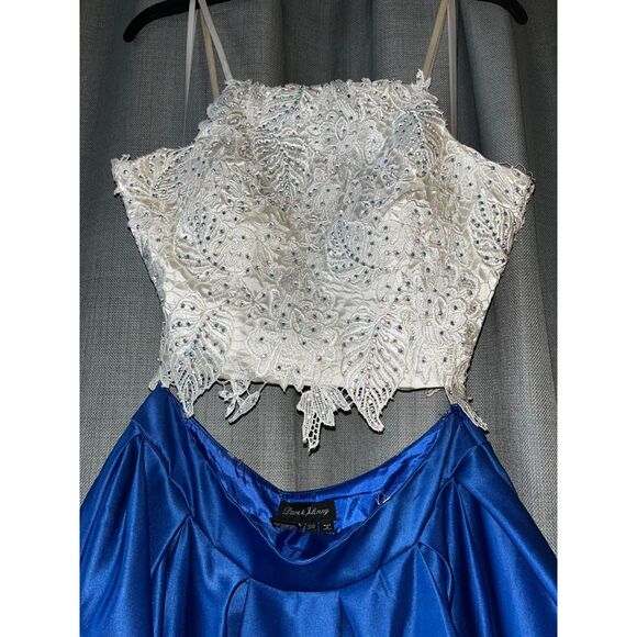 Dave & Johnny 2 pc formal dress- white / Royal blue skirt w/POCKETS -sz 3/4 - Picture 6 of 8